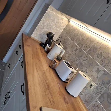 Lena 3 Apartment *